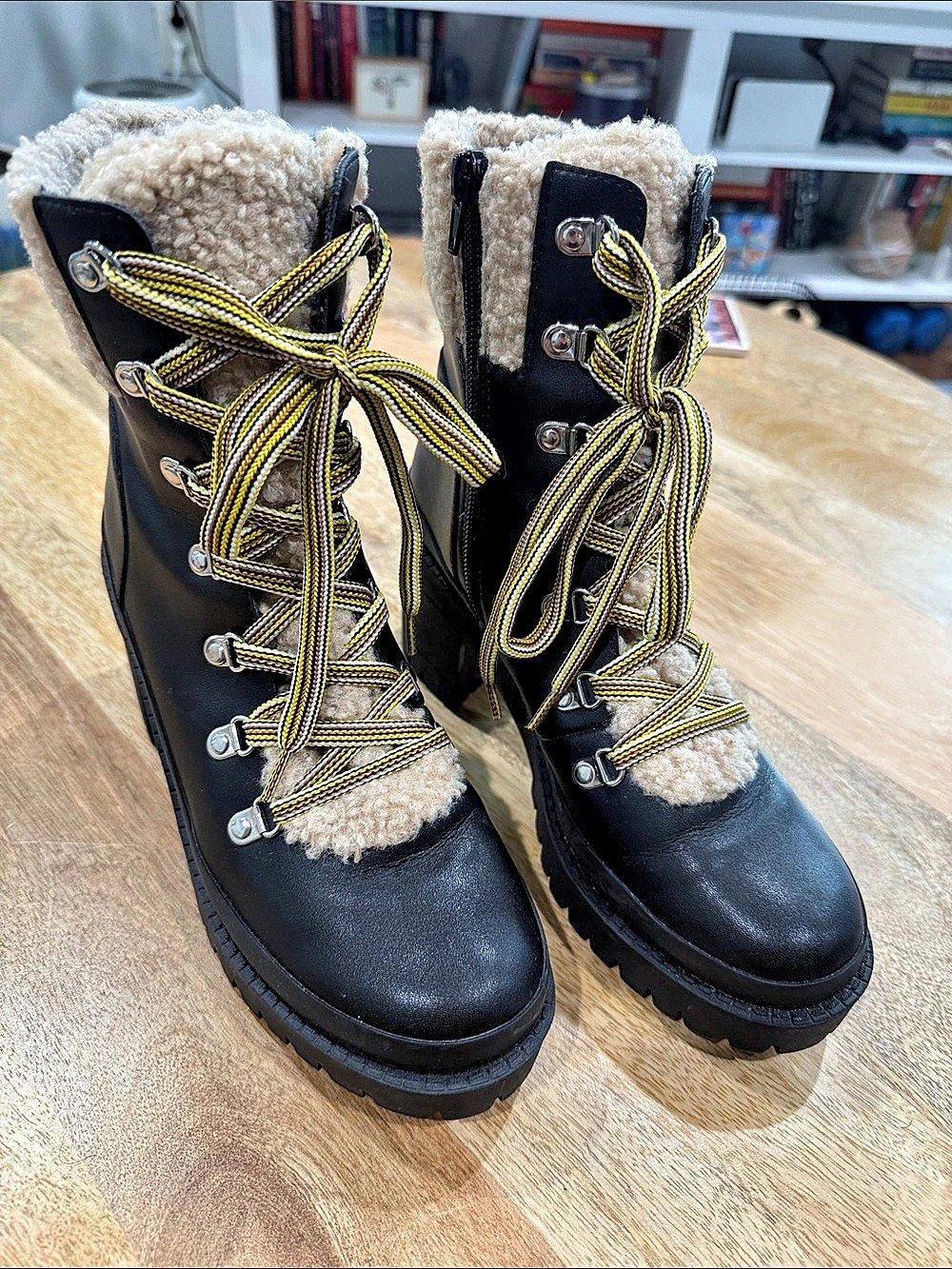 Steve Madden Bundleup Boot Platform Winter Boots Black Size US 8.5